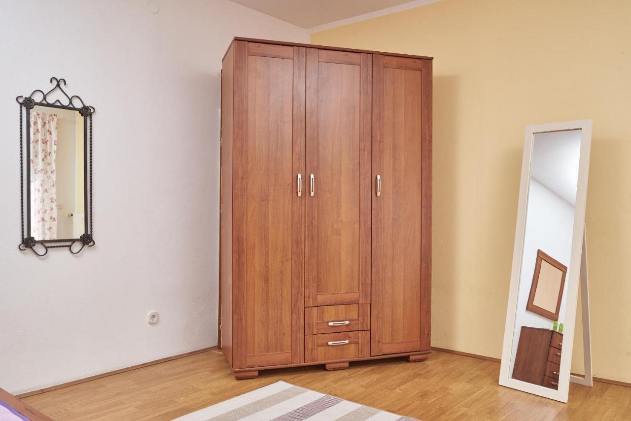 Apartments Lovric With Sea View Kaštela 외부 사진