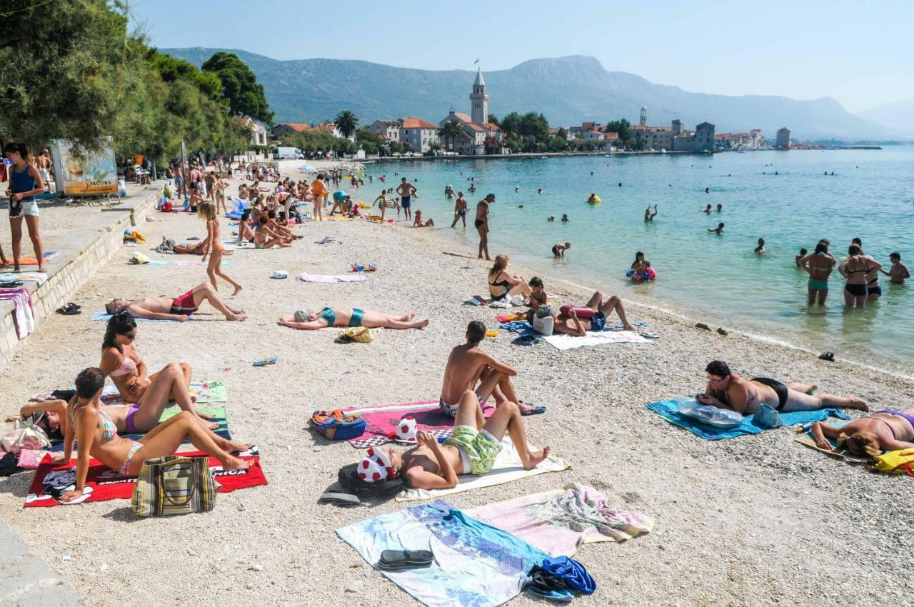 Apartments Lovric With Sea View Kaštela 외부 사진